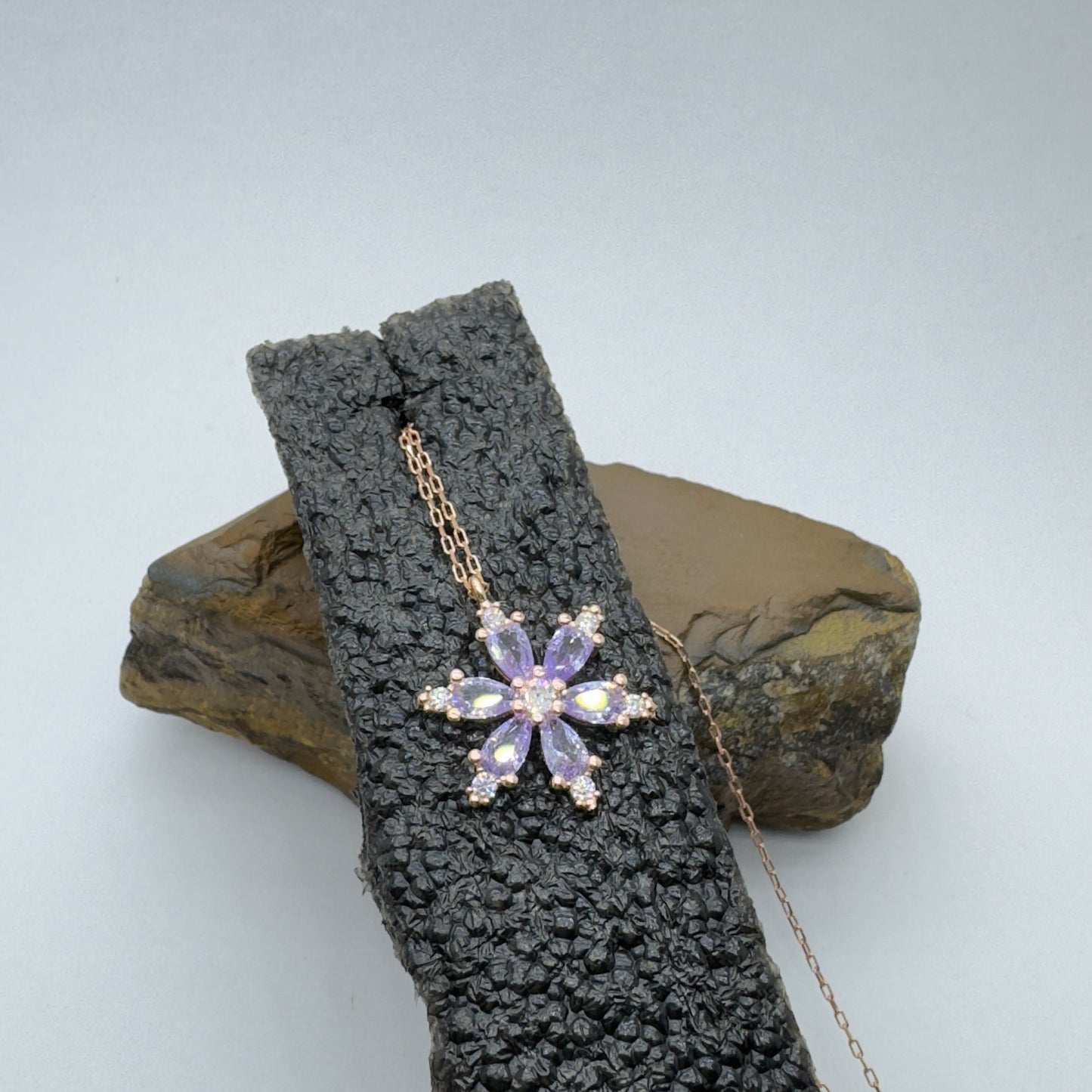 Gümüş Rose Mor Lotus Çiçeği Kadın Kolye